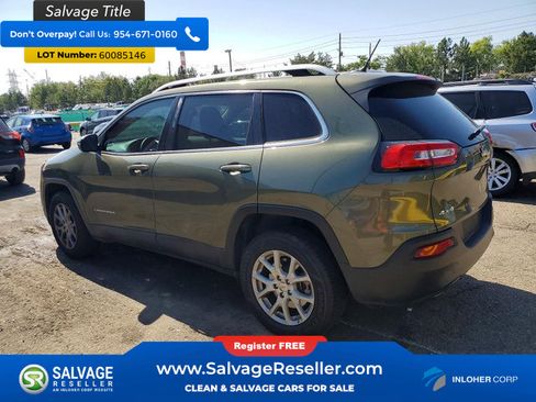 Used 2018 Jeep Cherokee Latitude AWD/4WD image 3