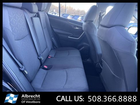 Used 2024 Toyota RAV4 XLE image 17