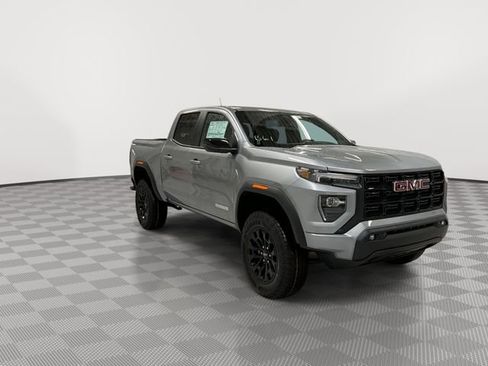 New 2026 GMC Canyon Elevation w/ Convenience Package RWD image 12