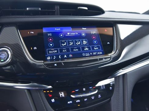 Certified 2024 Cadillac XT6 Sport w/ LPO, Floor Liner Package image 22