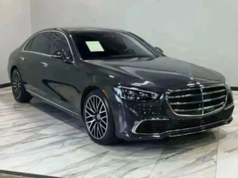 Used 2023 Mercedes-Benz S 580 S 580 image 37