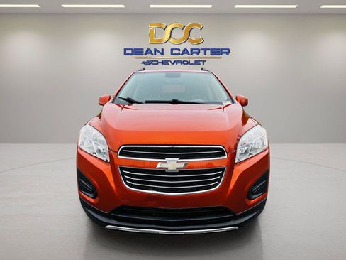 Used 2015 Chevrolet Trax LT w/ LT Sun and Sound Package AWD/4WD image 12