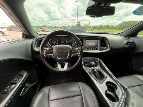 Used 2016 Dodge Challenger R/T Plus image 15