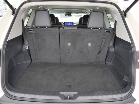 Used 2024 Toyota Grand Highlander XLE image 18