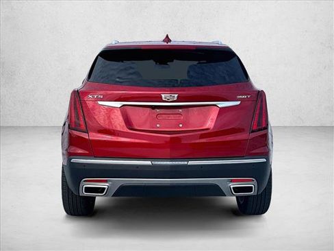 Used 2025 Cadillac XT5 Premium Luxury FWD image 4