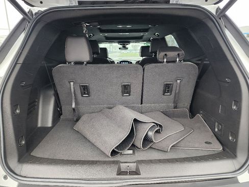 Certified 2023 Chevrolet Traverse RS image 6