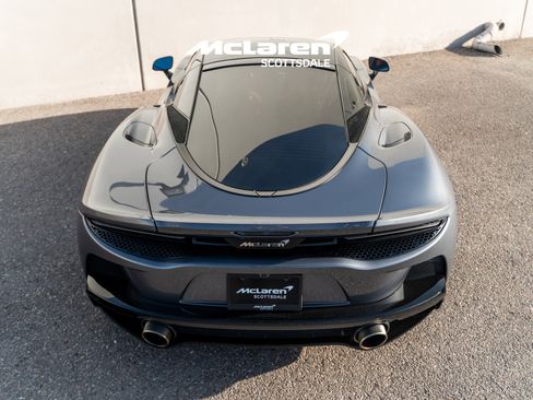 Used 2023 McLaren GT image 17