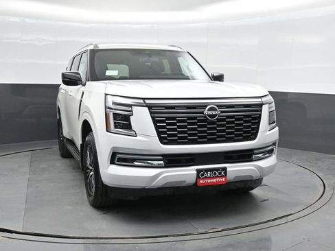 New 2025 Nissan Armada SL w/ Captain's Chari Seat Package image 5