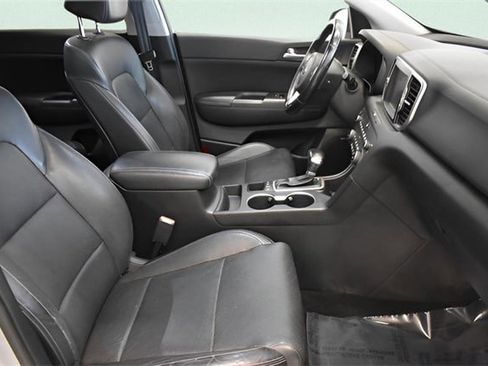 Used 2017 Kia Sportage EX w/ EX Technology Package image 21
