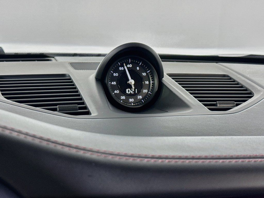 Certified 2025 Porsche 911 Carrera T RWD image 24