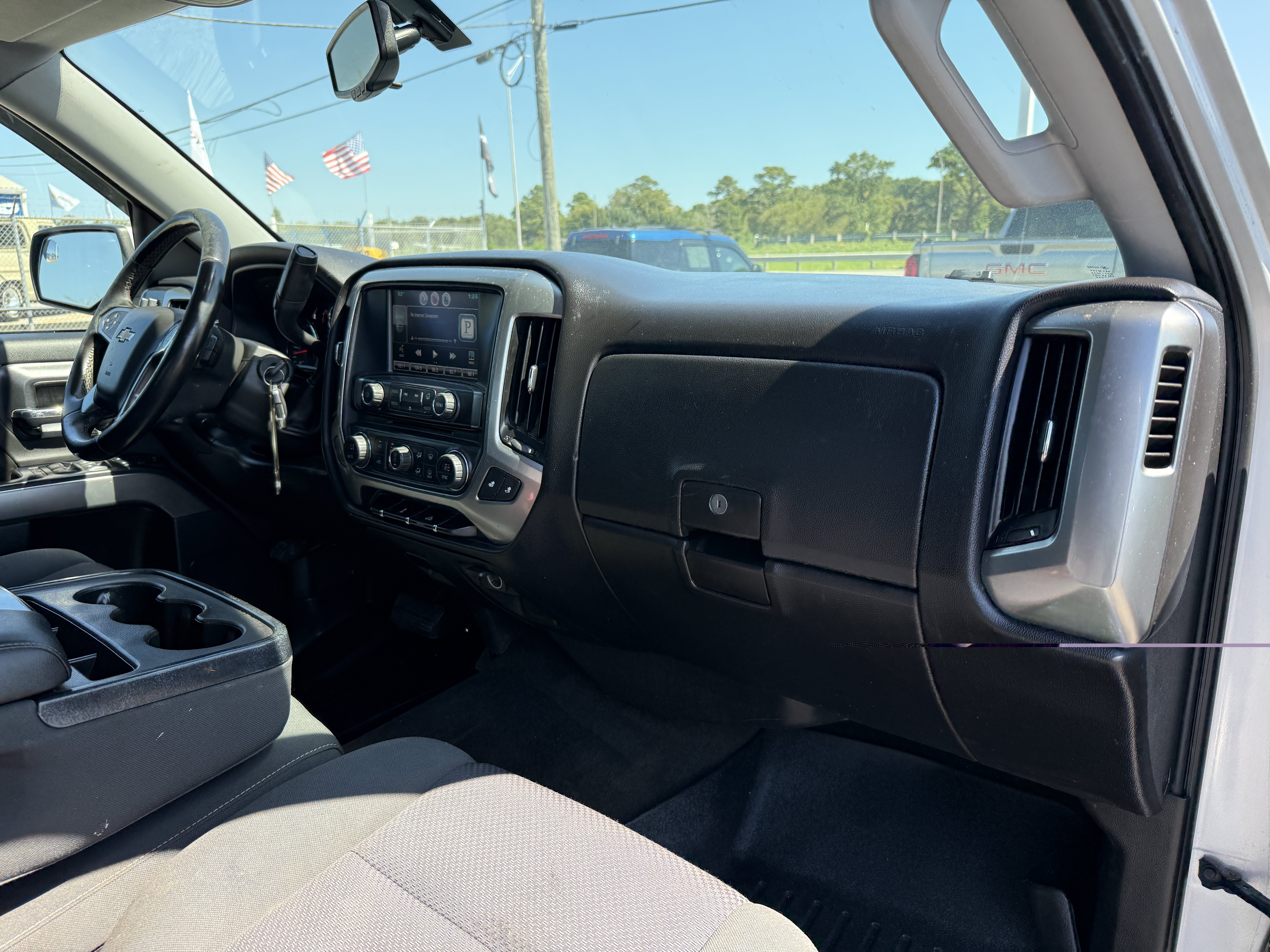 Used 2015 Chevrolet Silverado 1500 LT w/ LT Convenience Package AWD/4WD image 14