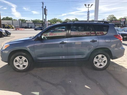 Used 2012 Toyota RAV4 4WD w/ Value Pkg image 5
