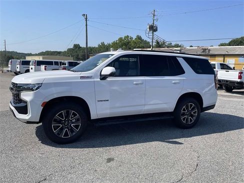 Used 2021 Chevrolet Tahoe Z71 w/ Z71 Signature Package image 7