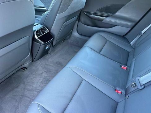 Used 2025 Lucid Air Pure RWD image 14