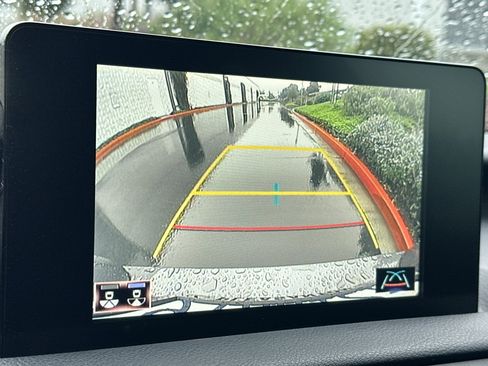 Certified 2025 Lexus IS 300 F Sport image 24