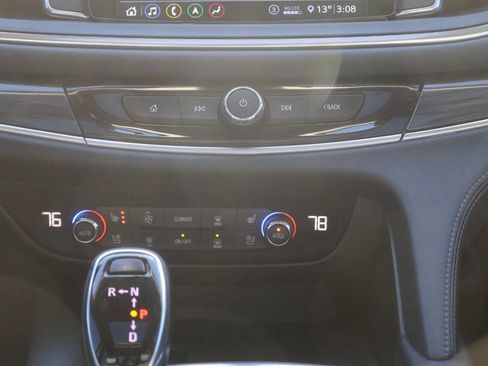 Used 2021 Buick Enclave Premium w/ Sun and Sites Package image 22