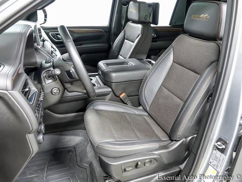 Certified 2024 Chevrolet Tahoe High Country w/ Advanced Technology Package image 9