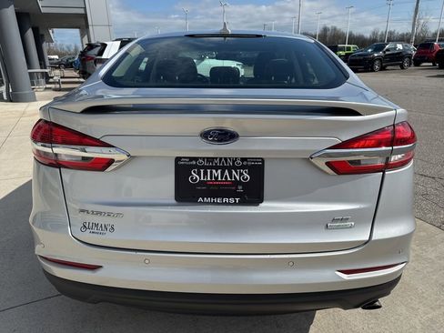 Used 2019 Ford Fusion SE w/ Equipment Group 151A image 7