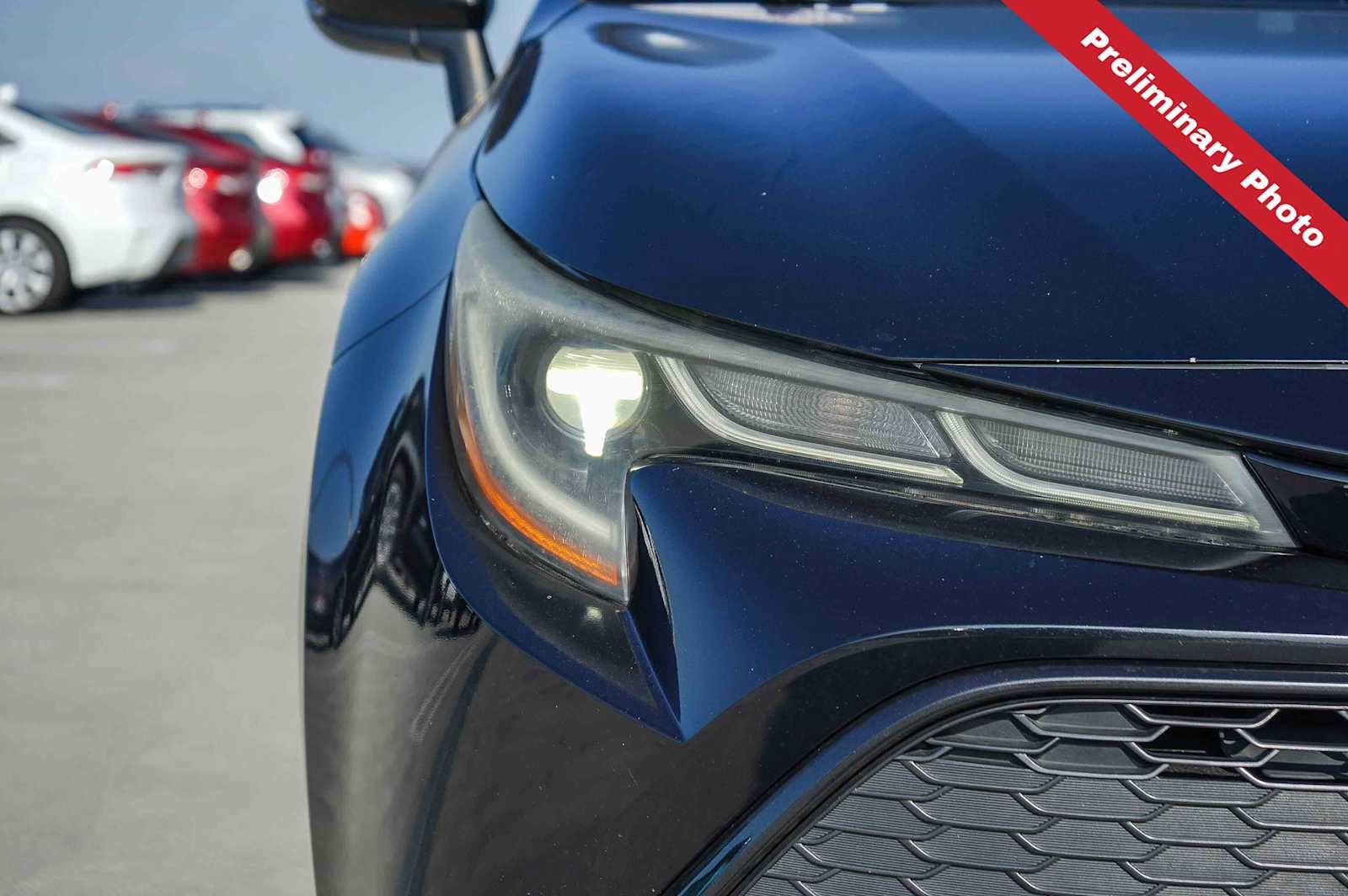 Used 2019 Toyota Corolla SE FWD image 4