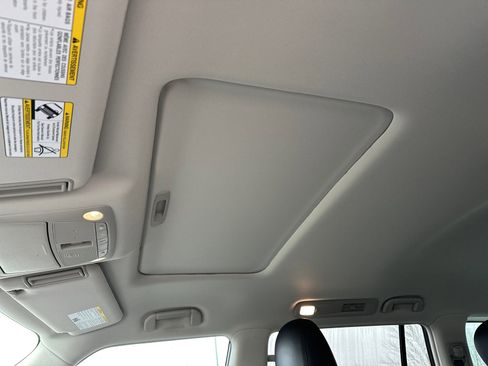 Certified 2023 Nissan Armada SL w/ Captain's Chairs Package image 39