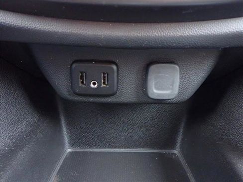 Used 2020 Chevrolet Traverse LT w/ Driver Confidence II Package image 22