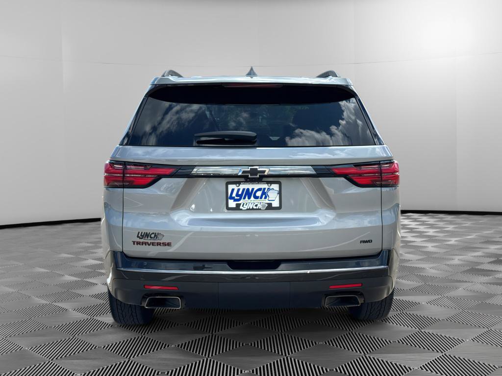 Used 2023 Chevrolet Traverse Premier w/ Redline Edition AWD/4WD image 6
