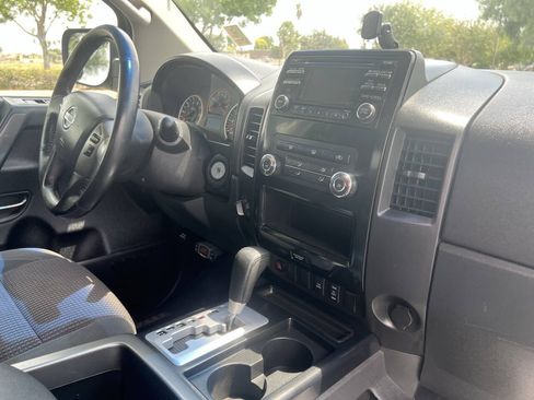 Used 2013 Nissan Titan SV w/ SV Value Truck Pkg AWD/4WD image 26