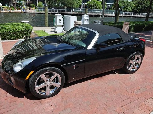 Used 2007 Pontiac Solstice GXP w/ Premium Package RWD image 27