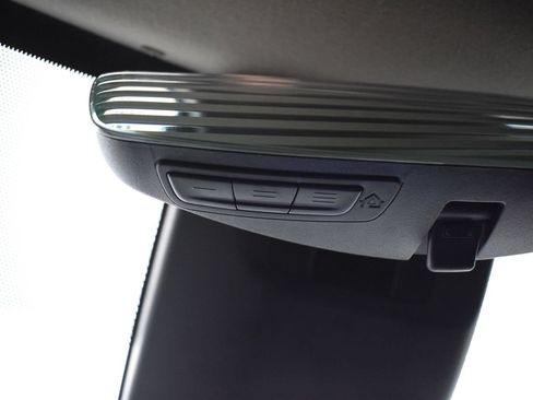 Used 2023 Toyota Corolla LE FWD image 17