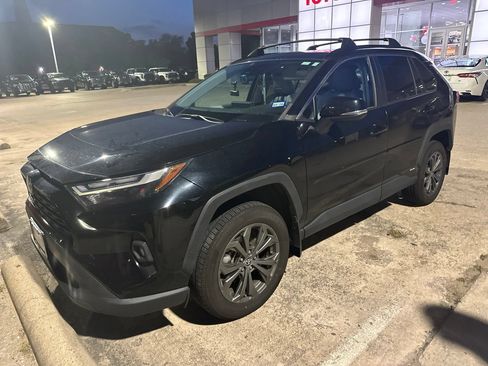 Used 2023 Toyota RAV4 XLE Premium AWD/4WD image 1