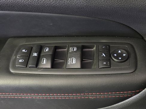 Used 2021 Jeep Grand Cherokee Trailhawk w/ Trailhawk Luxury Group image 9