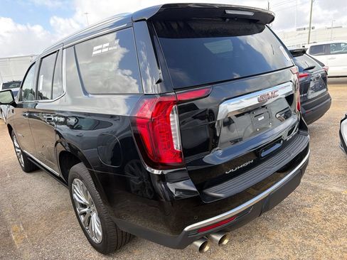 Used 2023 GMC Yukon Denali AWD/4WD image 4