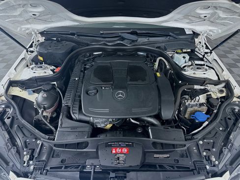 Used 2016 Mercedes-Benz E 350 4MATIC Wagon image 36
