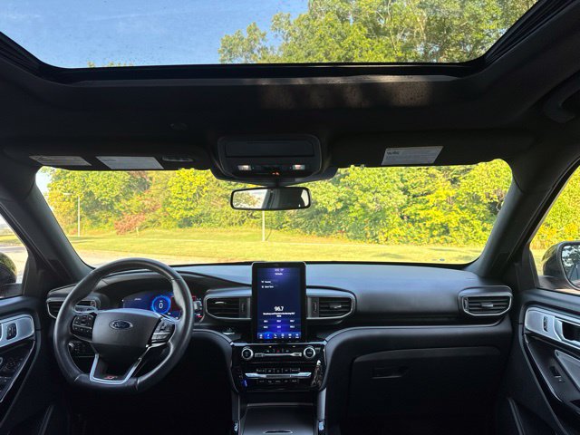 Used 2021 Ford Explorer ST w/ Equipment Group 401A AWD/4WD image 14