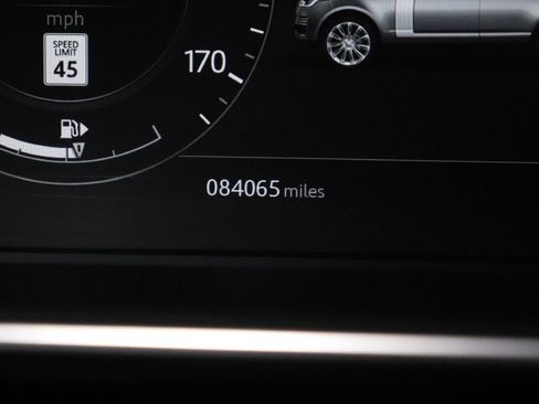 Used 2018 Land Rover Range Rover Supercharged image 18