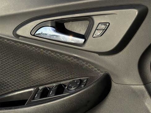 Used 2021 Chevrolet Malibu LS image 21