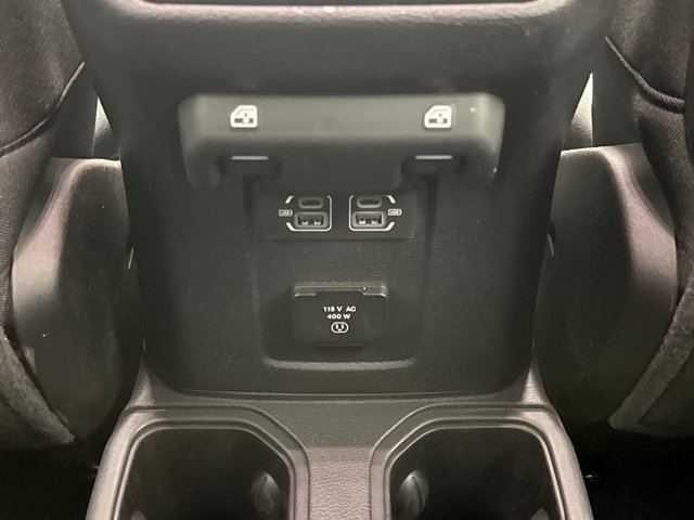 Used 2022 Jeep Gladiator Rubicon w/ Cold Weather Group AWD/4WD image 19