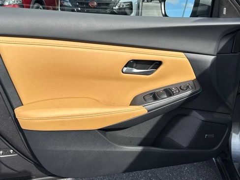 New 2025 Nissan Sentra SV w/ SV Premium Package image 10