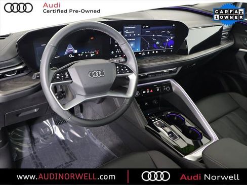 Certified 2025 Audi Q5 Premium Plus w/ Premium Plus image 2