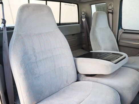 Used 1997 Ford F250 XLT HD image 63