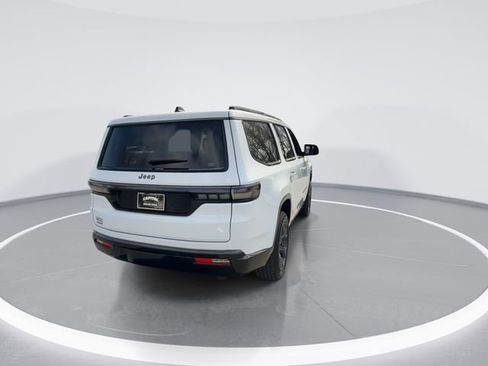 New 2026 Jeep Grand Wagoneer Limited image 7