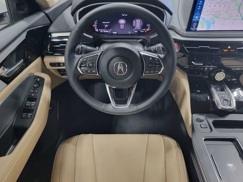 Certified 2025 Acura MDX SH-AWD image 24