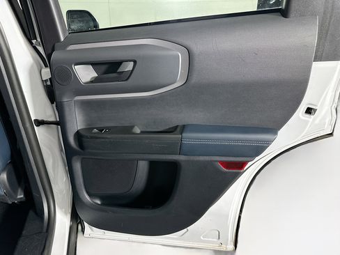 Used 2024 Ford Bronco Sport Outer Banks w/ Tech Package image 30