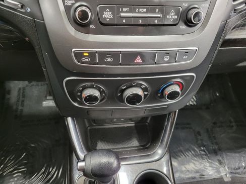 Used 2015 Kia Sorento LX FWD image 14