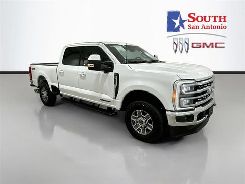 Used 2023 Ford F250 Lariat AWD/4WD image 1