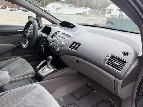 Used 2011 Honda Civic LX image 16