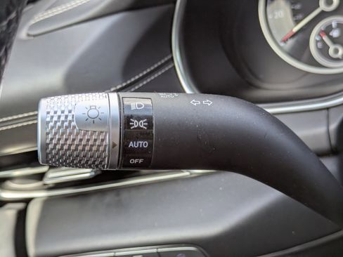 Used 2021 Genesis G70 2.0T w/ Prestige Package image 18