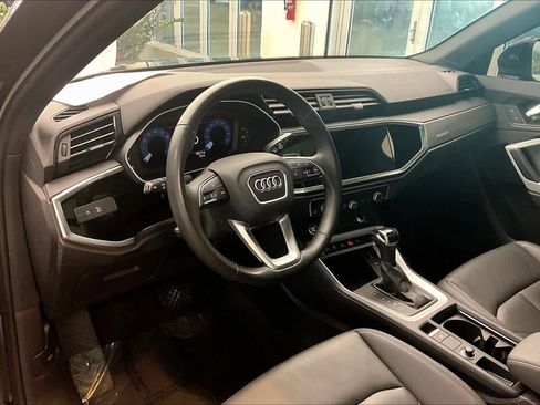 Used 2023 Audi Q3 2.0T Premium w/ Convenience Package image 17