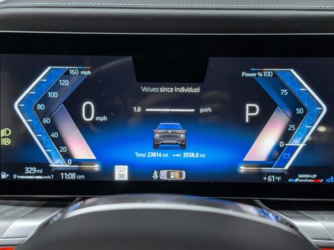 Used 2023 BMW 760i xDrive w/ Parking Assistance Package image 9