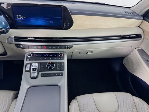 Used 2024 Hyundai Palisade Limited image 30